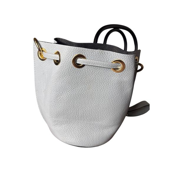 Borse in Pelle Light Blue Pebbled Leather Bucket Bag - Picture 2 of 5